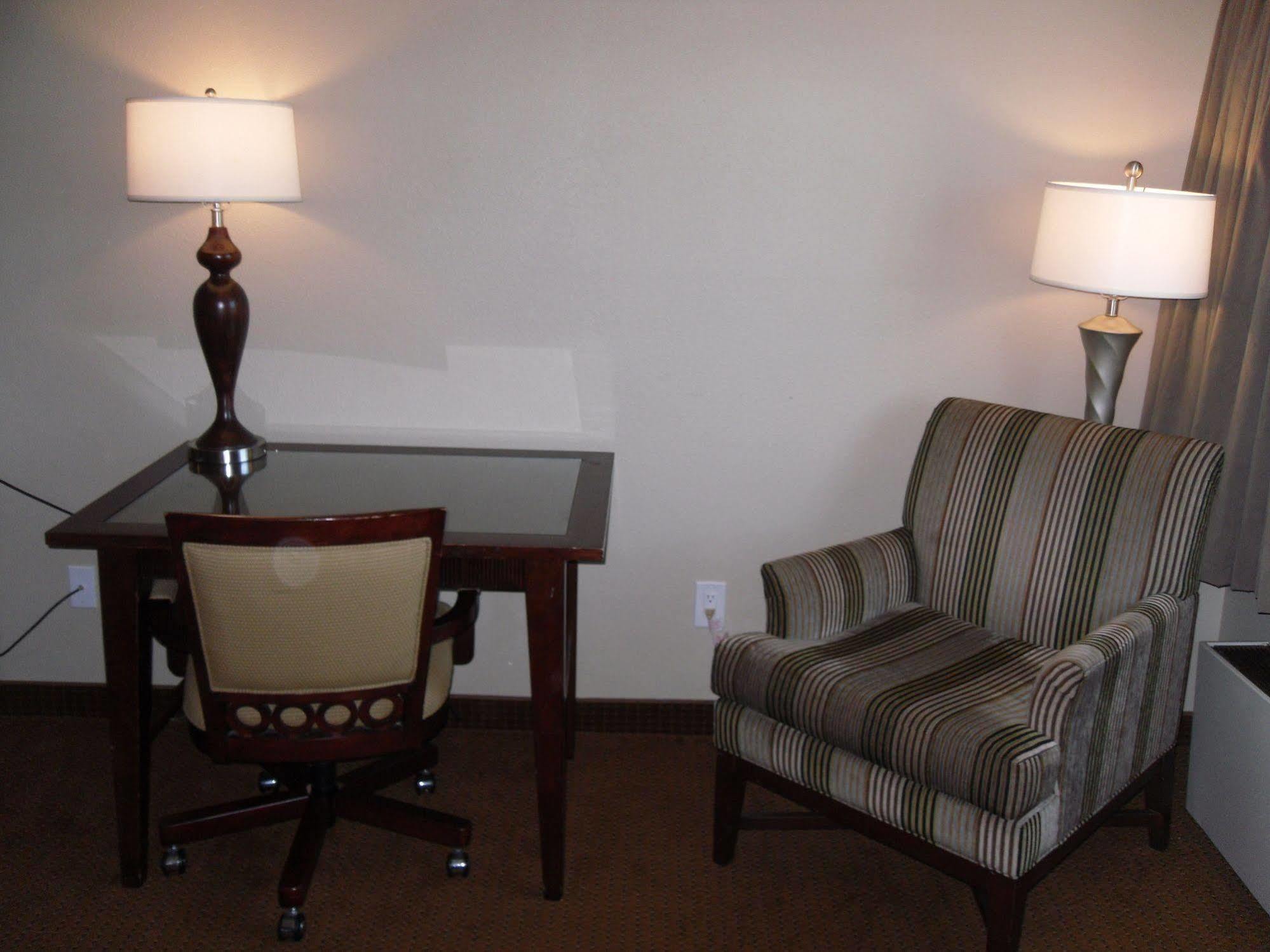 Quality Inn & Suites Okanogan - Omak Екстер'єр фото